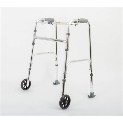 MARCHETTE ADULTE 33-37 (7 / 8") ROUES DE 5" SKIS INCL.