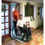 RAMPE AVEC TROUS POUR UTILISATION INTERIEURE